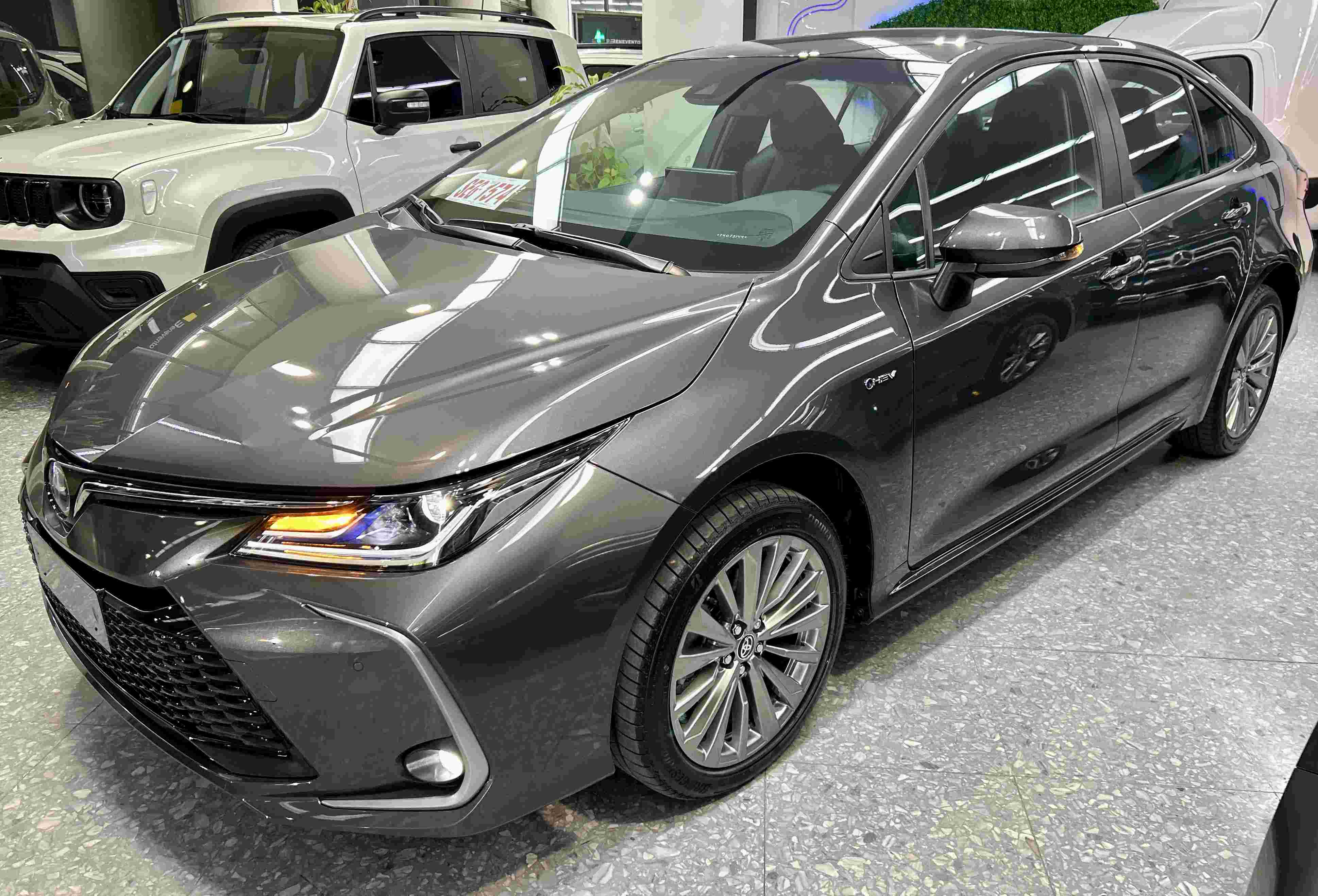 foto- TOYOTA-COROLLA